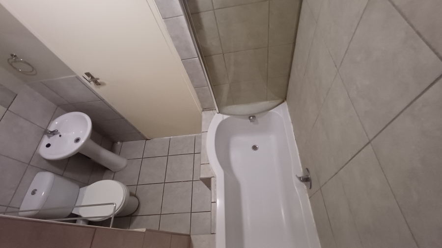 2 Bedroom Property for Sale in Sky City Gauteng