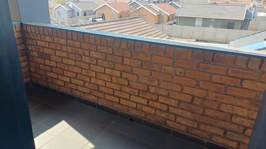 2 Bedroom Property for Sale in Sky City Gauteng