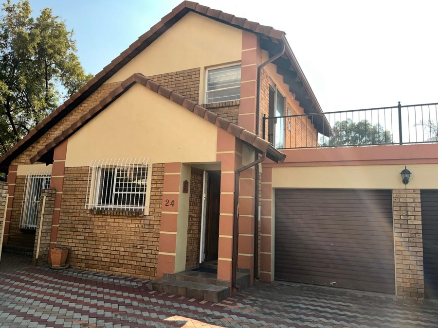 4 Bedroom Property for Sale in Eden Glen Gauteng
