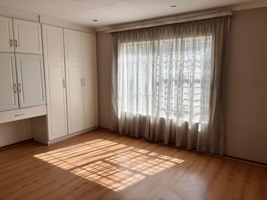 4 Bedroom Property for Sale in Eden Glen Gauteng