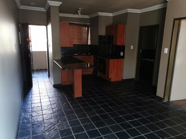 1 Bedroom Property for Sale in Vorna Valley Gauteng