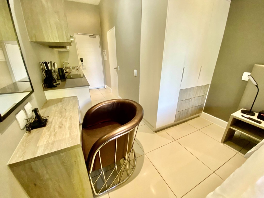 To Let 0 Bedroom Property for Rent in Rosebank Gauteng