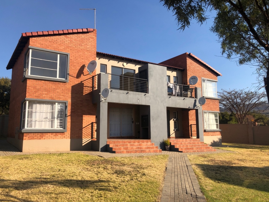 2 Bedroom Property for Sale in Willowbrook Gauteng