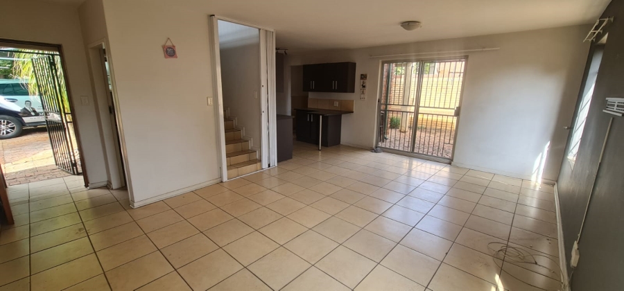 2 Bedroom Property for Sale in Equestria Gauteng