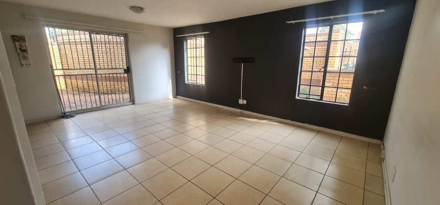 2 Bedroom Property for Sale in Equestria Gauteng