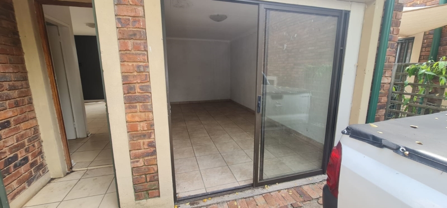 2 Bedroom Property for Sale in Equestria Gauteng