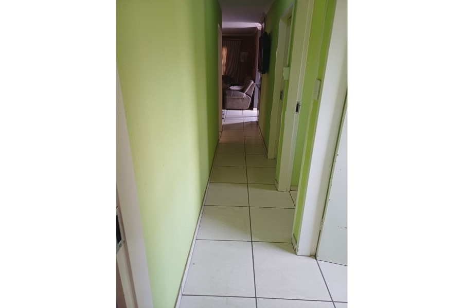 3 Bedroom Property for Sale in Witpoortjie Gauteng