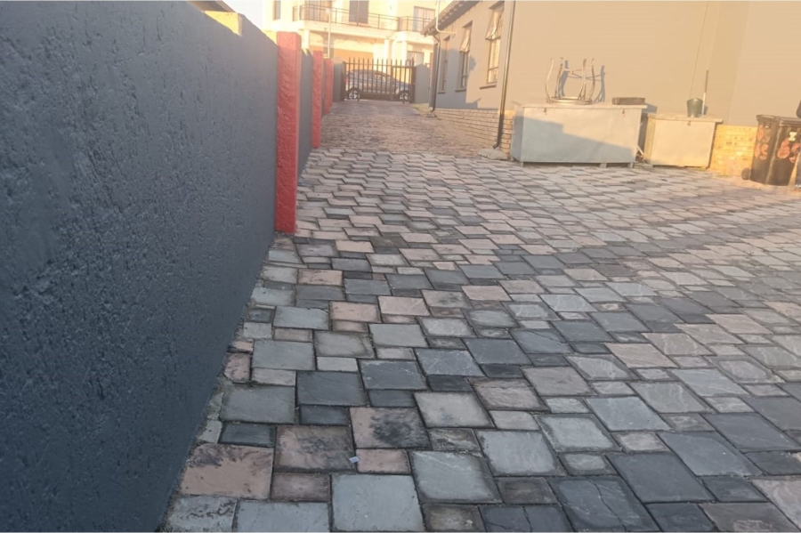 3 Bedroom Property for Sale in Witpoortjie Gauteng