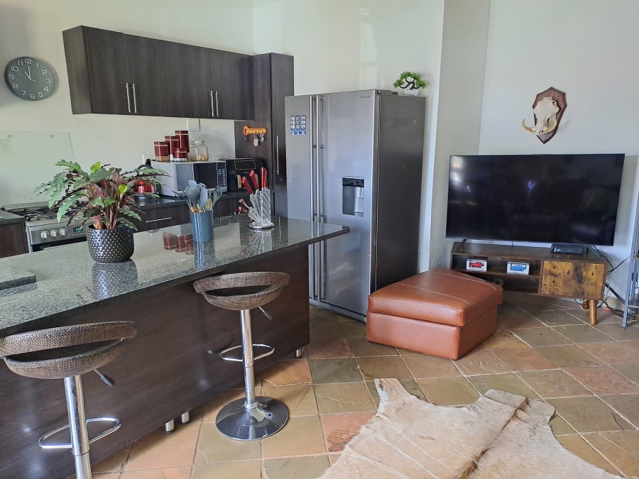 5 Bedroom Property for Sale in Pierre Van Ryneveld Gauteng
