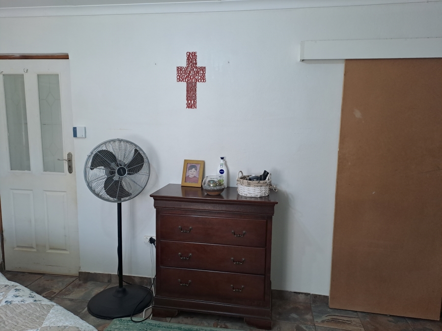 5 Bedroom Property for Sale in Pierre Van Ryneveld Gauteng
