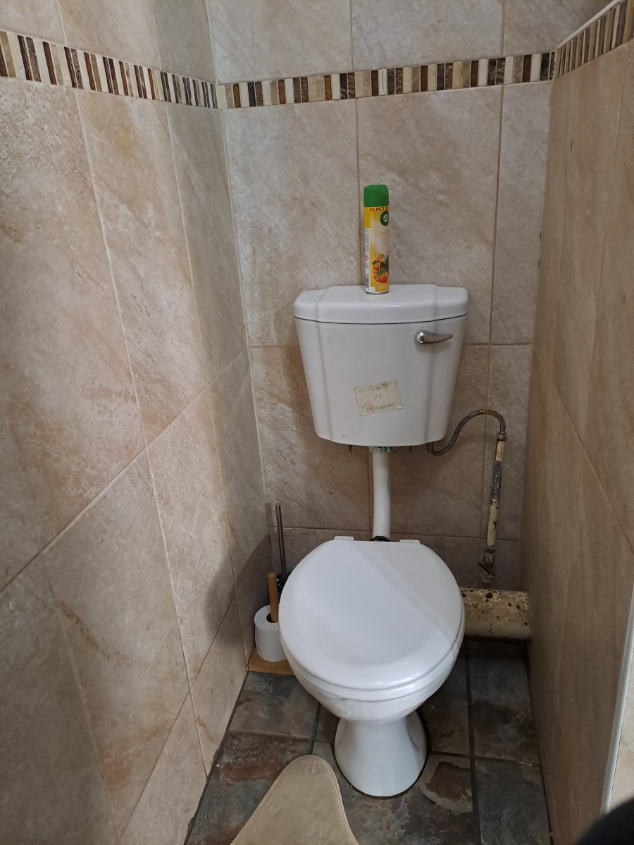 5 Bedroom Property for Sale in Pierre Van Ryneveld Gauteng