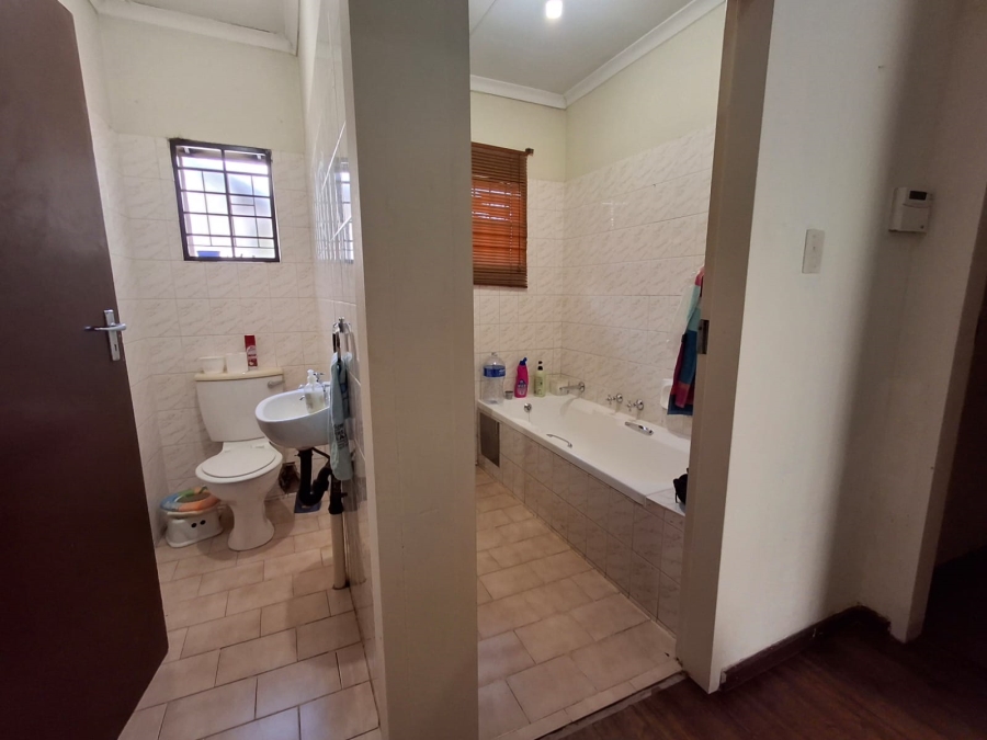 3 Bedroom Property for Sale in Hesteapark Gauteng