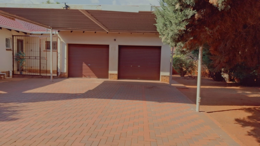 3 Bedroom Property for Sale in Hesteapark Gauteng