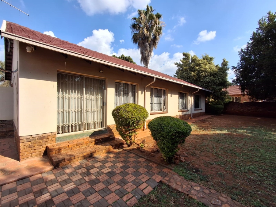 3 Bedroom Property for Sale in Hesteapark Gauteng