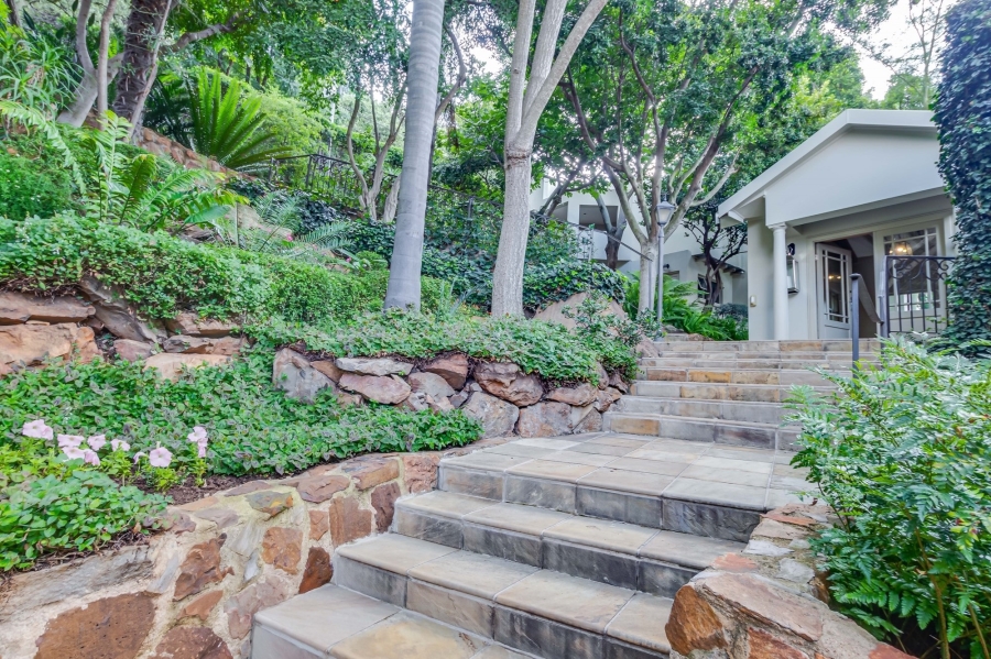 4 Bedroom Property for Sale in Linksfield Ridge Gauteng