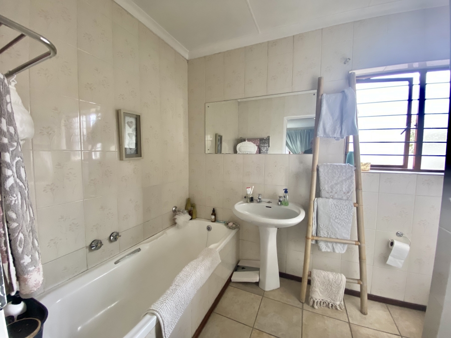 2 Bedroom Property for Sale in Fourways Gauteng