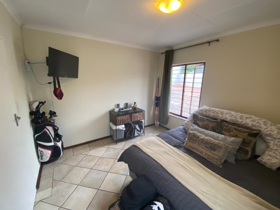 2 Bedroom Property for Sale in Fourways Gauteng