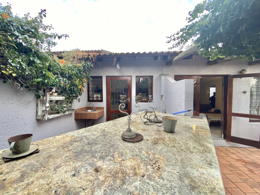2 Bedroom Property for Sale in Fourways Gauteng