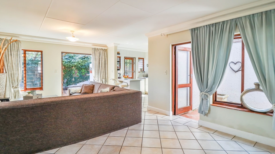 2 Bedroom Property for Sale in Fourways Gauteng