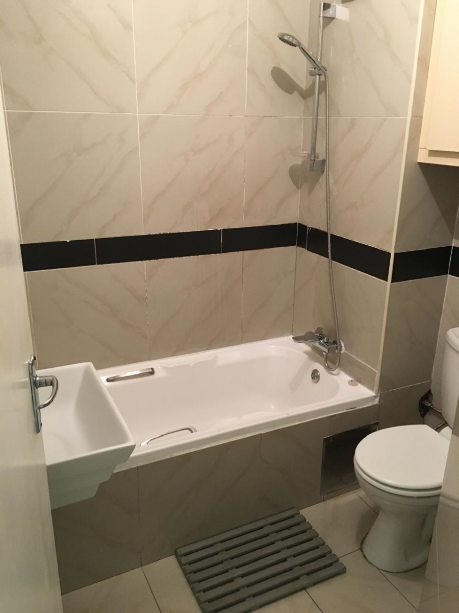 2 Bedroom Property for Sale in Suideroord Gauteng