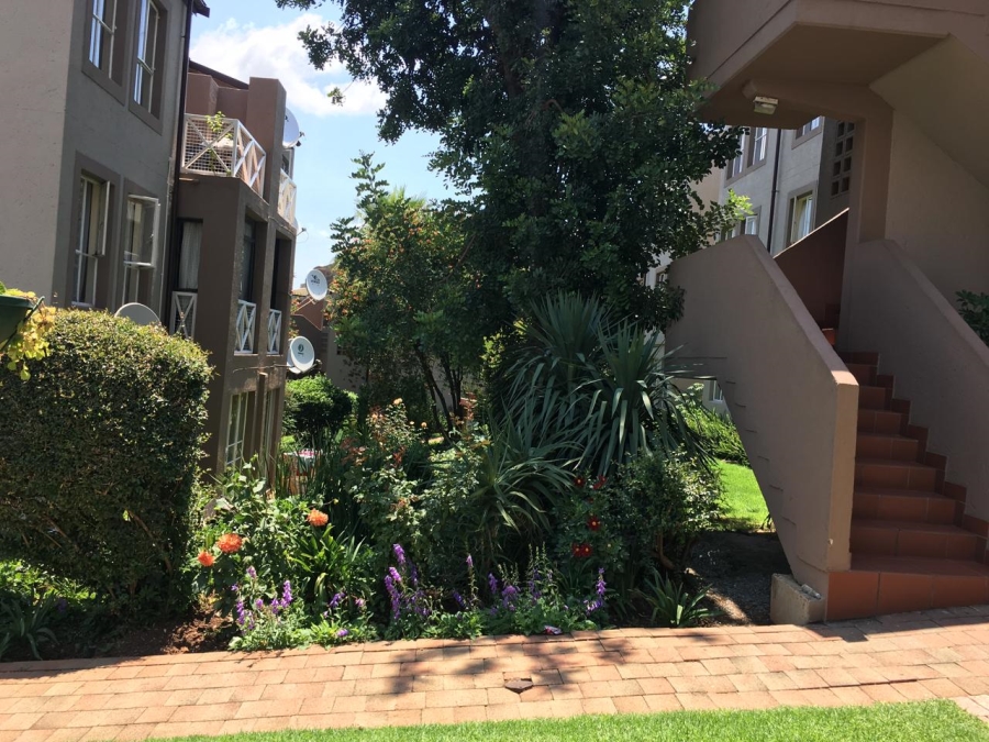 2 Bedroom Property for Sale in Suideroord Gauteng