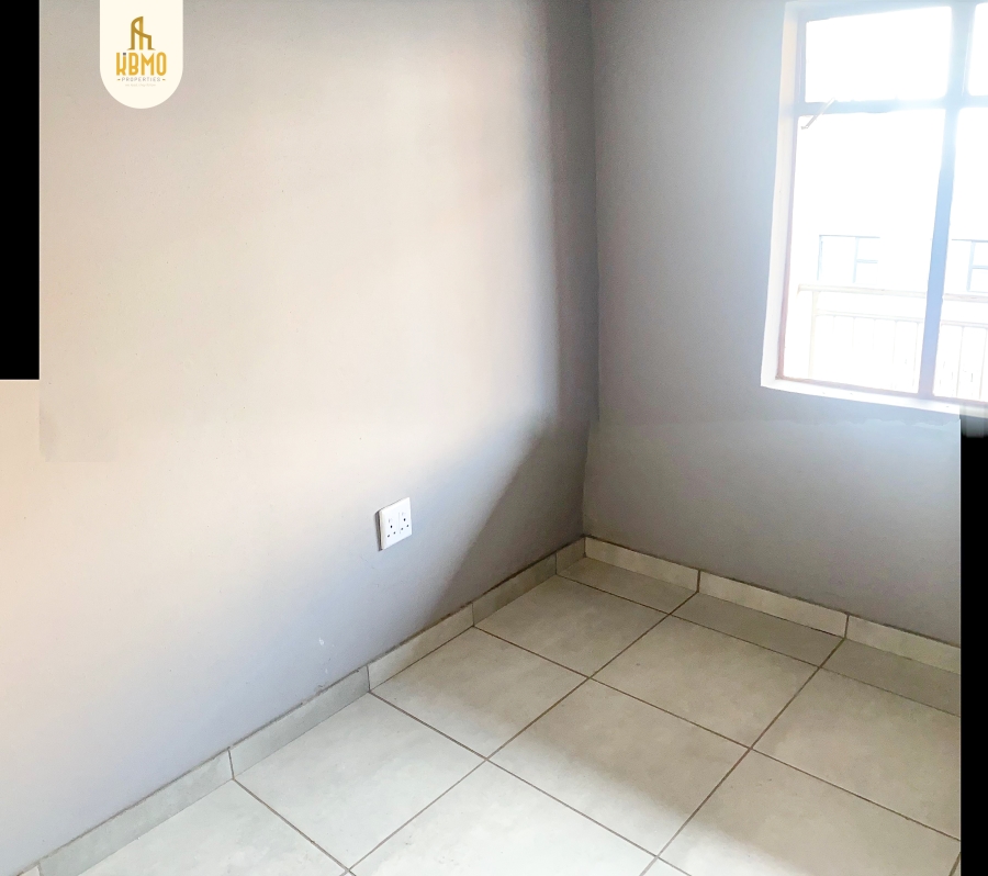 To Let 2 Bedroom Property for Rent in Norkem Park Gauteng