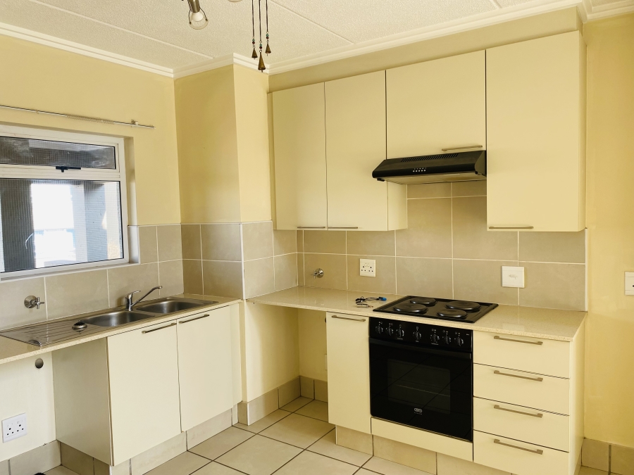 To Let 2 Bedroom Property for Rent in Bryanston Gauteng