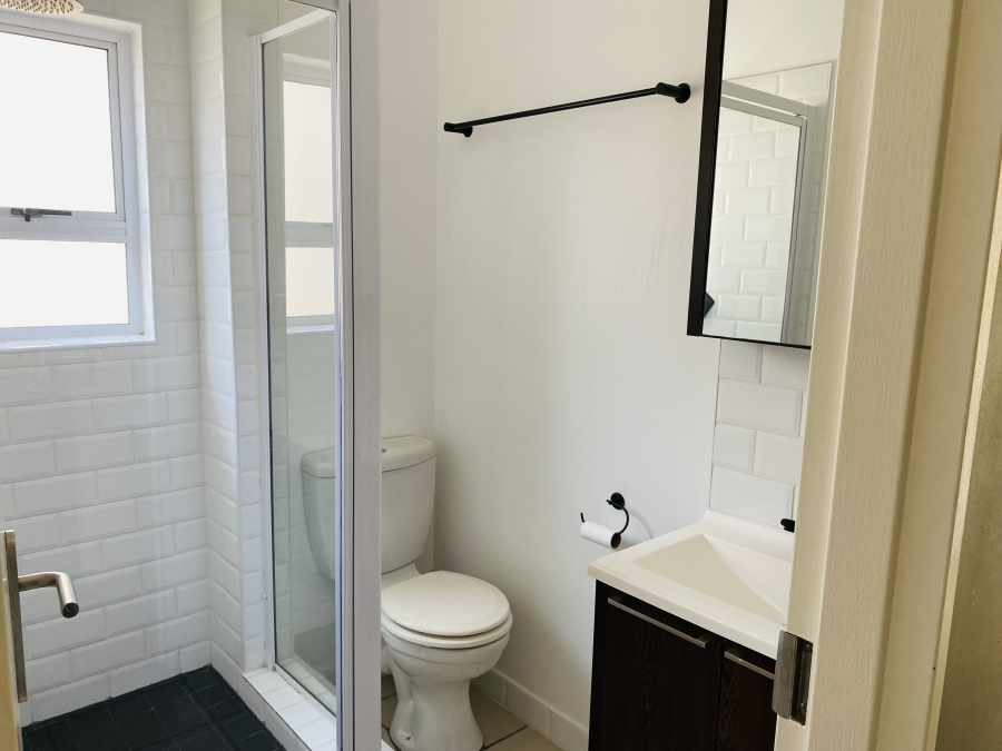 To Let 2 Bedroom Property for Rent in Bryanston Gauteng