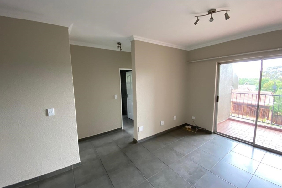 2 Bedroom Property for Sale in Wilro Park Gauteng