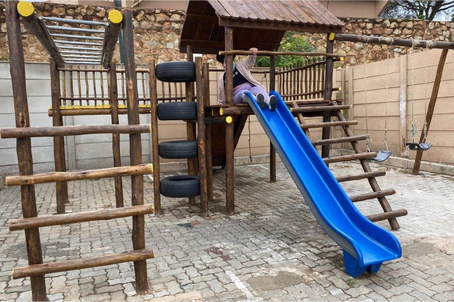 2 Bedroom Property for Sale in Wilro Park Gauteng