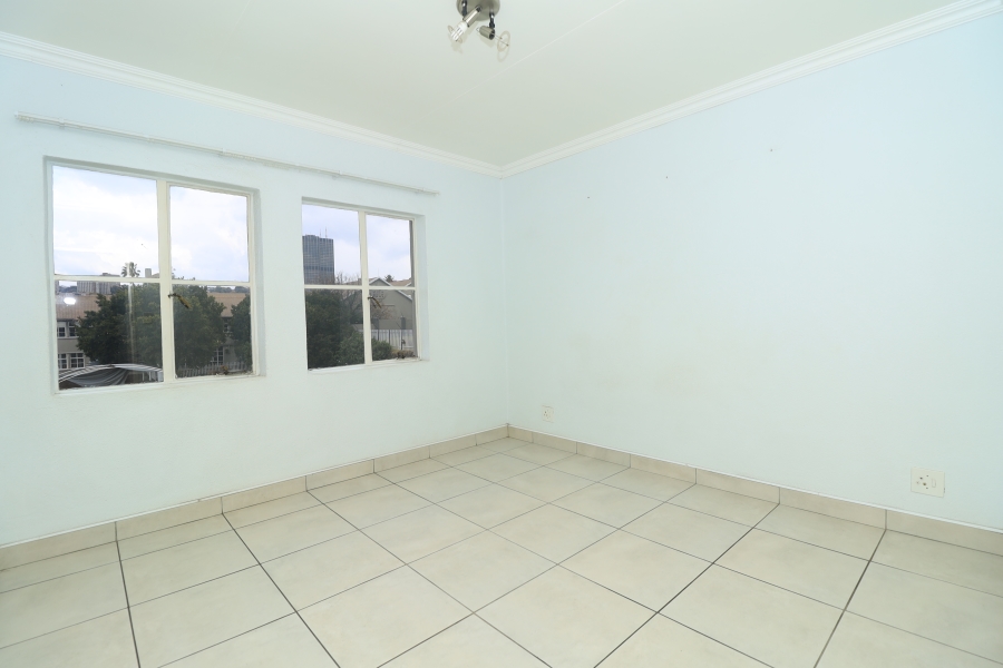 1 Bedroom Property for Sale in Melville Gauteng