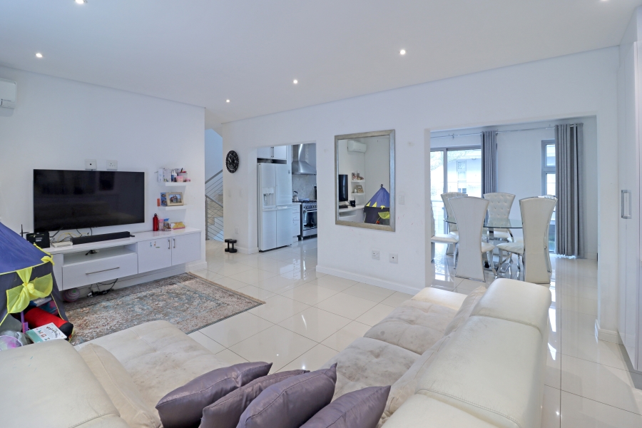 3 Bedroom Property for Sale in Bryanston Gauteng