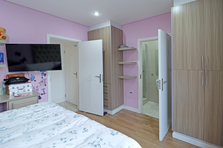 3 Bedroom Property for Sale in Bryanston Gauteng