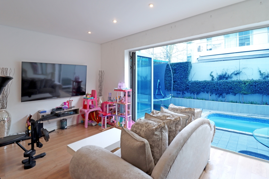 3 Bedroom Property for Sale in Bryanston Gauteng