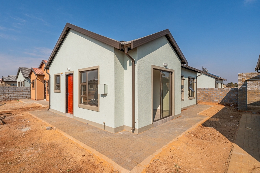 3 Bedroom Property for Sale in Windmill Park Gauteng