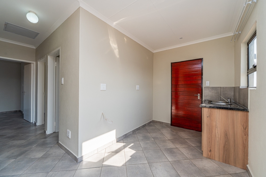 3 Bedroom Property for Sale in Windmill Park Gauteng