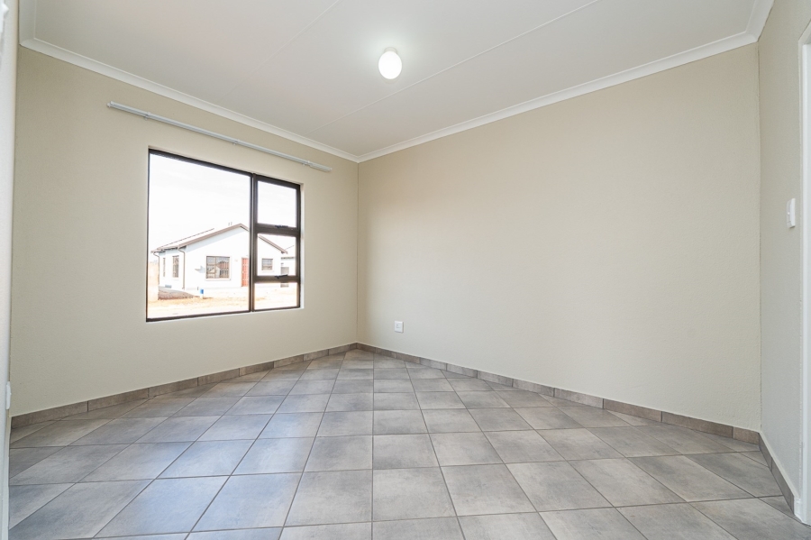 3 Bedroom Property for Sale in Windmill Park Gauteng