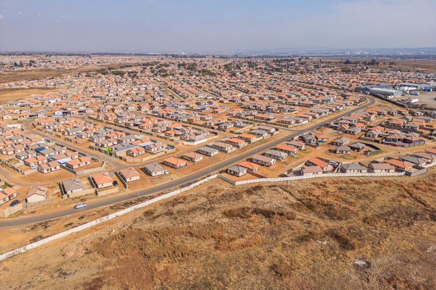 3 Bedroom Property for Sale in Windmill Park Gauteng