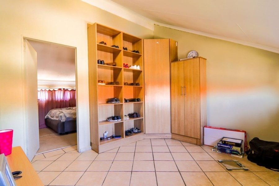 To Let 3 Bedroom Property for Rent in Halfway Gardens Gauteng