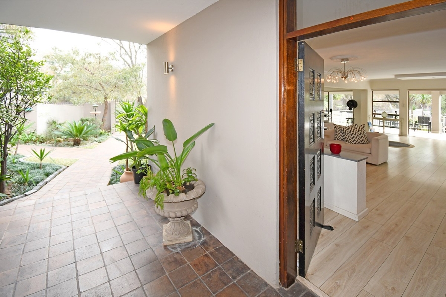 3 Bedroom Property for Sale in Atholl Gardens Gauteng