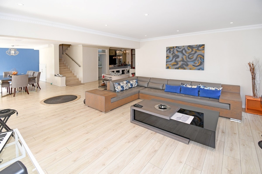 3 Bedroom Property for Sale in Atholl Gardens Gauteng