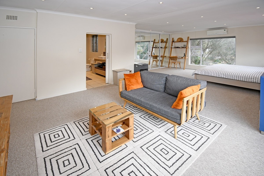 3 Bedroom Property for Sale in Atholl Gardens Gauteng