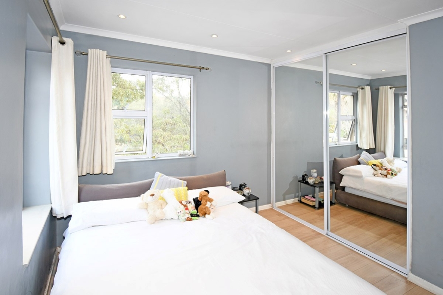 3 Bedroom Property for Sale in Atholl Gardens Gauteng