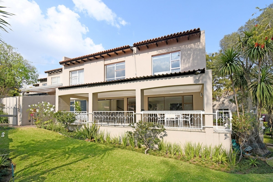 3 Bedroom Property for Sale in Atholl Gardens Gauteng