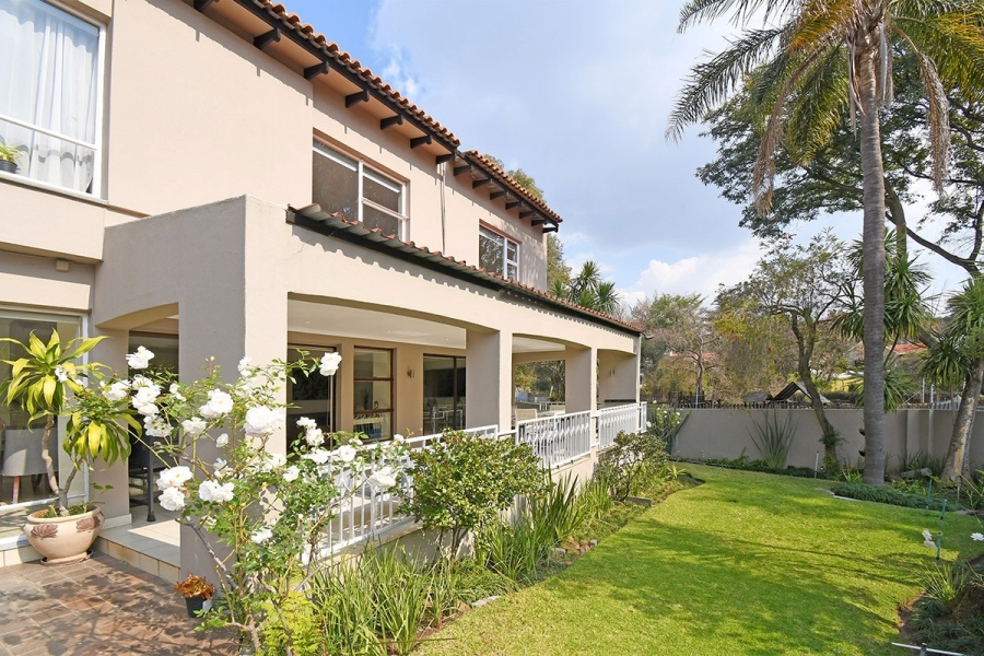 3 Bedroom Property for Sale in Atholl Gardens Gauteng