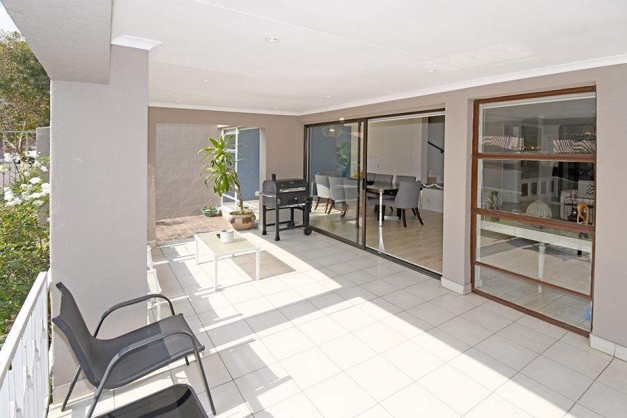 3 Bedroom Property for Sale in Atholl Gardens Gauteng