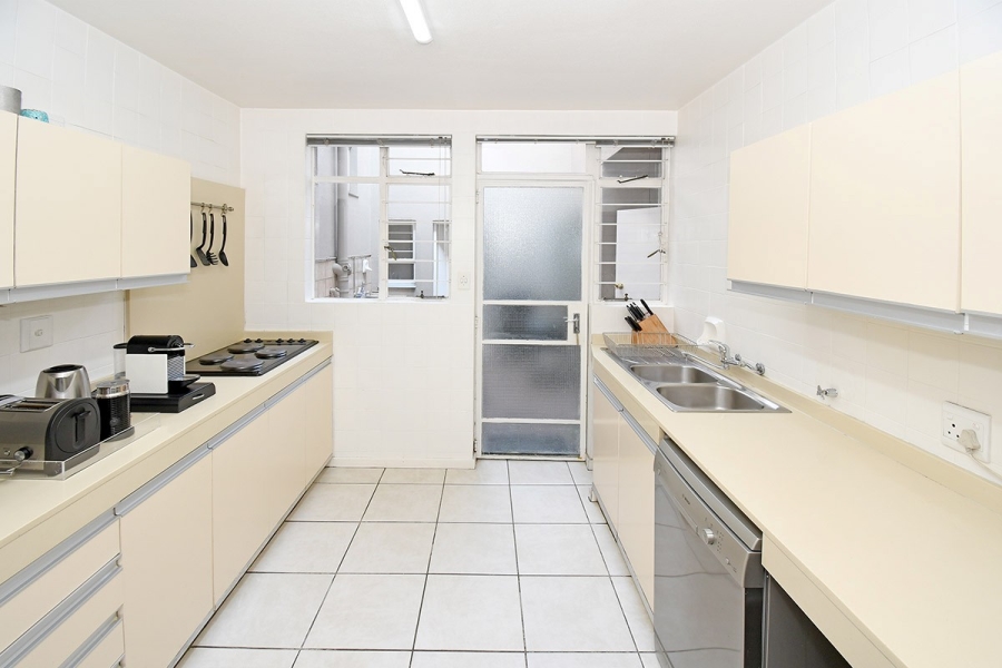 3 Bedroom Property for Sale in Atholl Gardens Gauteng
