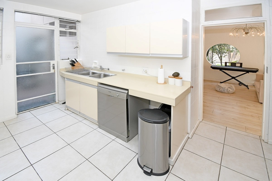 3 Bedroom Property for Sale in Atholl Gardens Gauteng