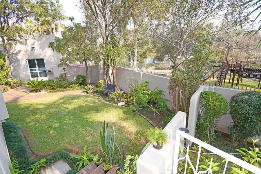 3 Bedroom Property for Sale in Atholl Gardens Gauteng
