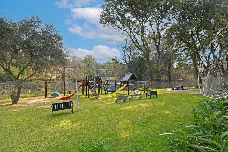 3 Bedroom Property for Sale in Atholl Gardens Gauteng